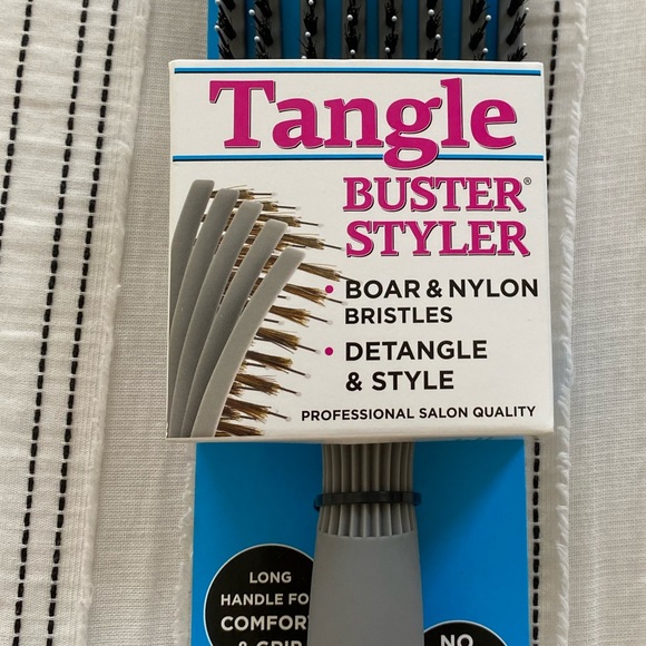 Detangling brush - Picture 2 of 5